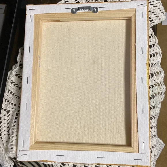 HANDMADE EASTER DECOUPAGE OYSTER SHELL CROSS. - Picture 13 of 13